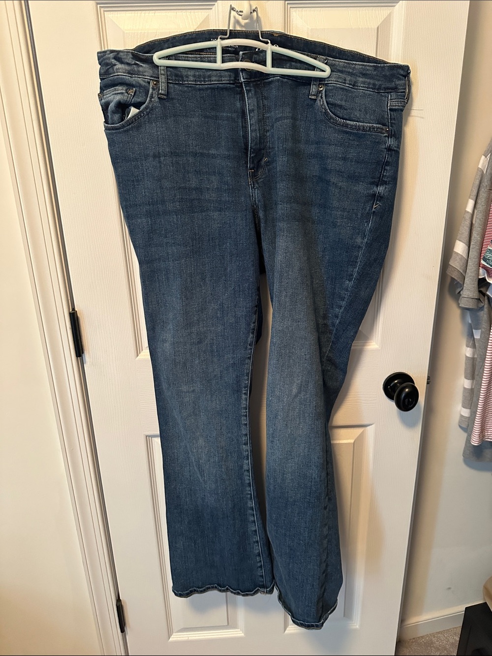 a.n.a 20W Women's Boot Cut Jeans in Dark Blue Wash